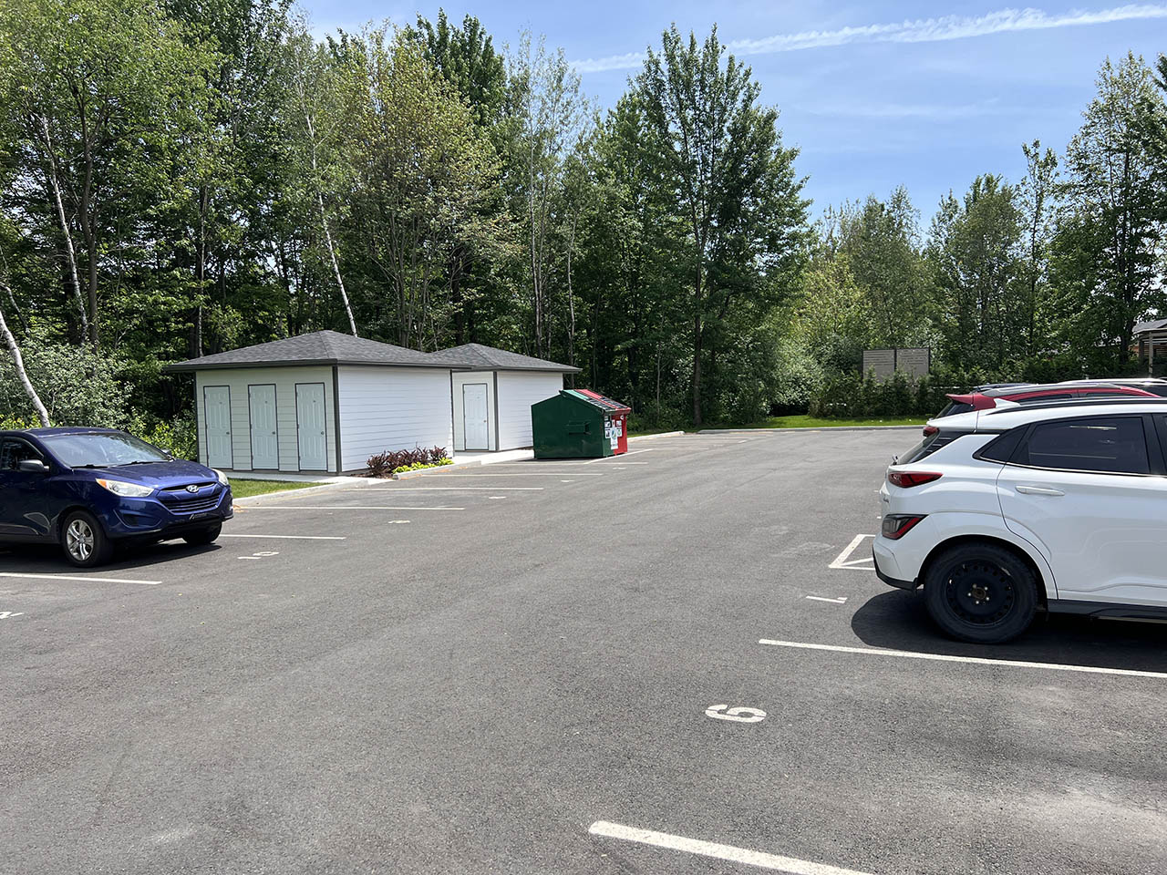 stationnement privé déneigé location résidentielle